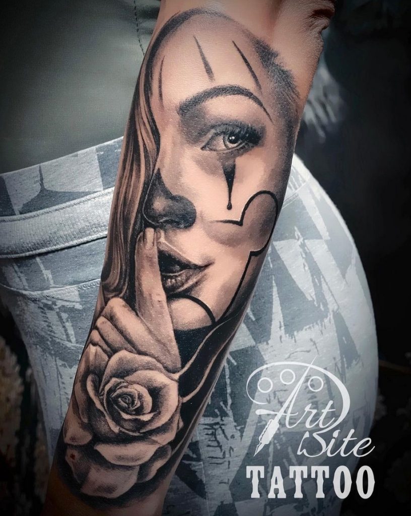 Tattoo on hand 1