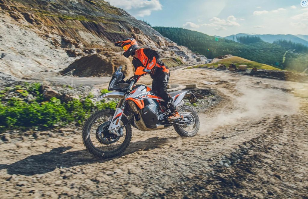 KTM 890 Adventure R