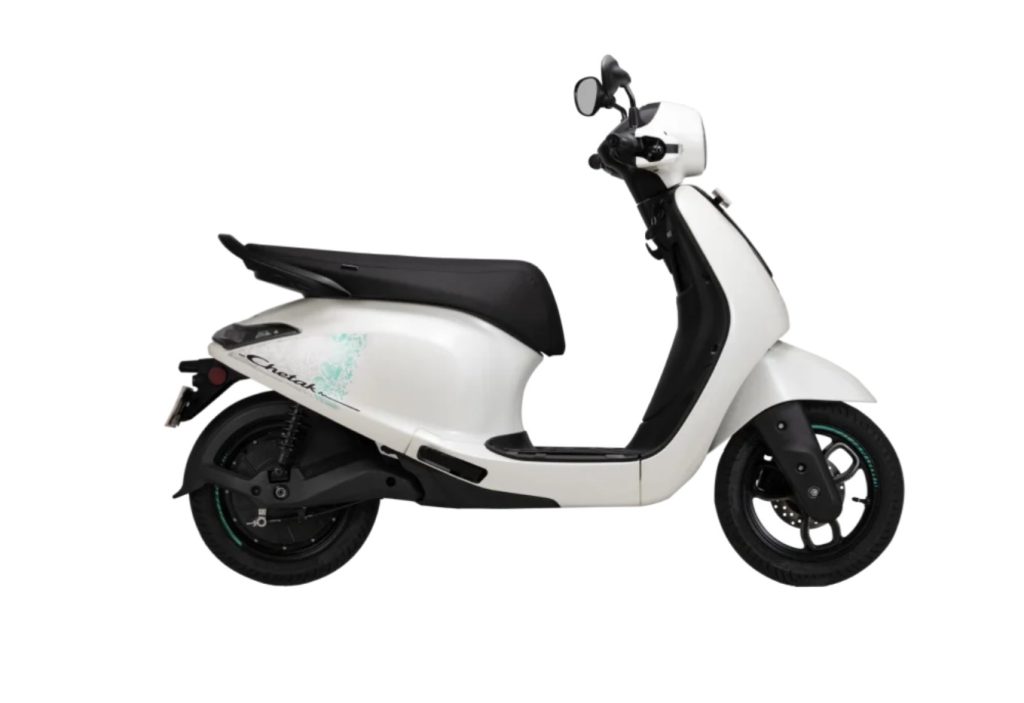 Bajaj Chetak C2501 white